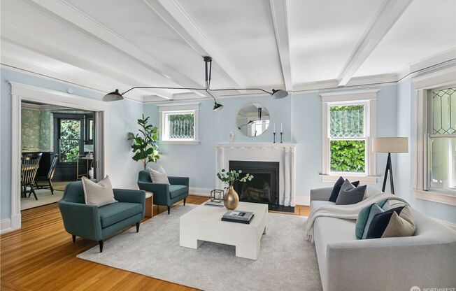 Timeless Seattle Charm Meets Modern Luxury in North Capitol Hill