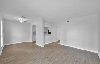 2 beds, 1 bath, $950, Unit Unit #10