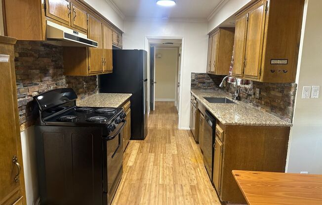 3+2.5 Stallion Springs COMING SOON!