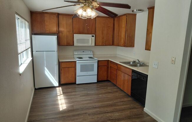 1 bed, 1 bath, 650 sqft, $1,150, Unit 21