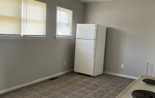 1 bed, 1 bath, $750