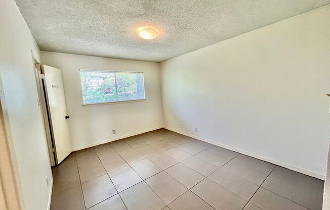 1 bed, 1 bath, $1,300, Unit 2