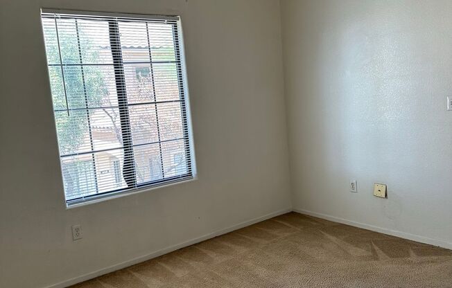 2 bedroom/2 baths condo