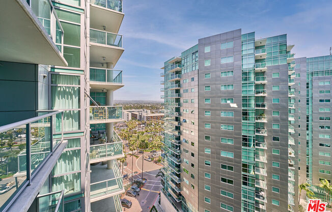 1 bed, 1 bath, 854 sqft, $4,400, Unit 1527