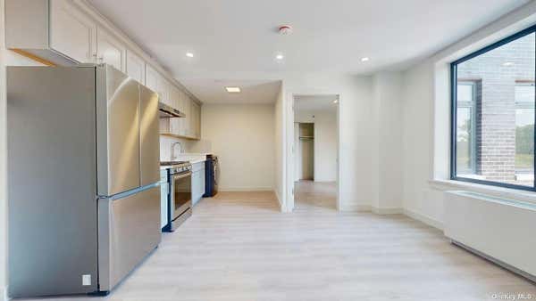 2 beds, 2 baths, 770 sqft, $3,300, Unit 4H