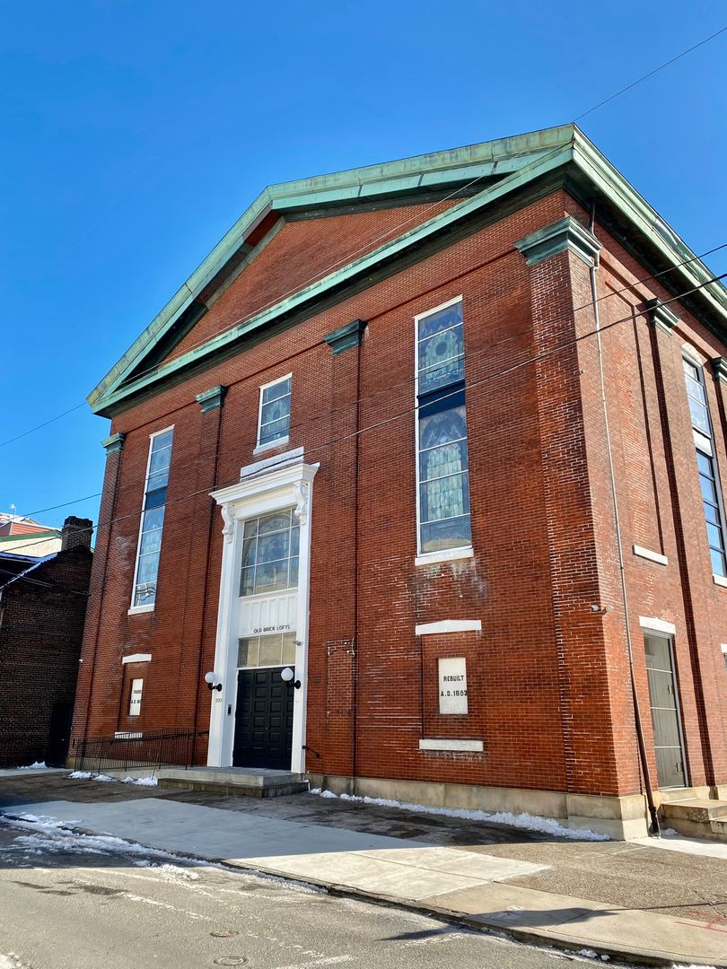 Old Brick Lofts - 300 Richmond Street
