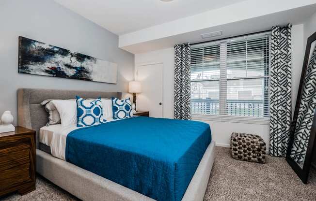 Tapestry Naperville Luxury 1 bed 2 bed 3 bed apartments for rent western suburbs