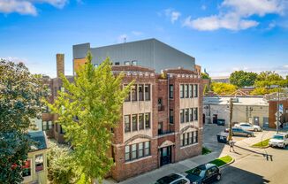2229-35 W. Wilson