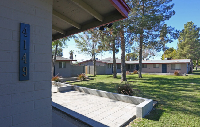 Lamar Villas