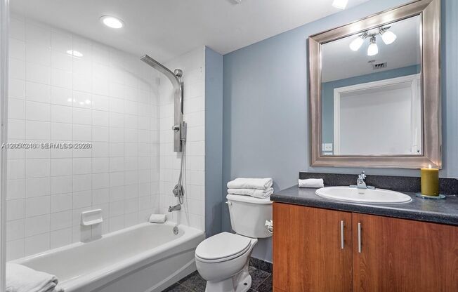 100 N FEDERAL HWY APT 643 FORT LAUDERDALE, FL 33301