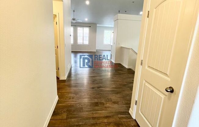 10831 FOSSIL DUST DR