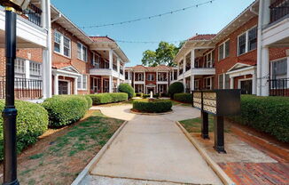 305 E PONCE DE LEON AVE