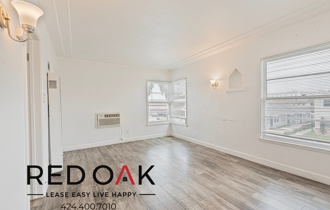 114 N 1 ST