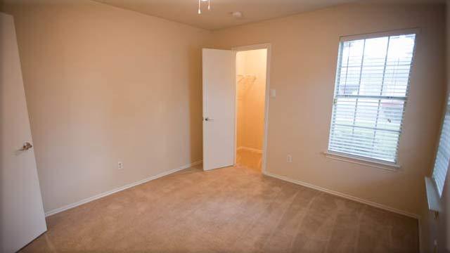 2 beds, 2 baths, 989 sqft, $1,695, Unit 11610B