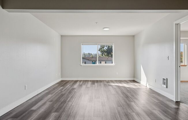 2 beds, 2 baths, 951 sqft, $1,795, Unit 901-2F