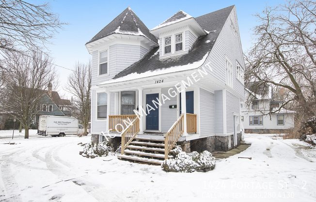 1424 PORTAGE ST
