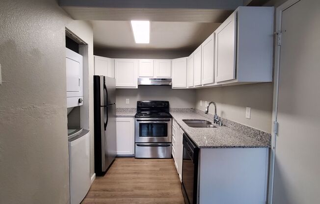 3 beds, 2 baths, 643 sqft, $2,450, Unit A103