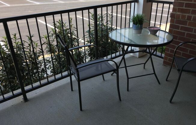 2 beds, 2 baths, 1,048 sqft, $1,650, Unit 4501-101