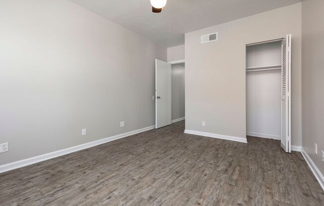 1 bed, 1 bath, $850, Unit 213