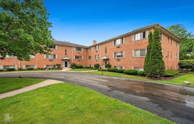 Welcome Home to 300 N Brockway Court