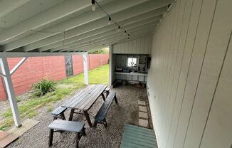 2 beds, 1 bath, $1,750