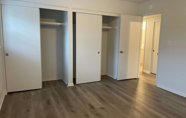 2 beds, 1 bath, 925 sqft, $1,195, Unit 28