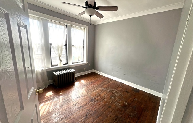 351 W 120th St