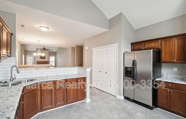 4218 AMHERST VILLA CT