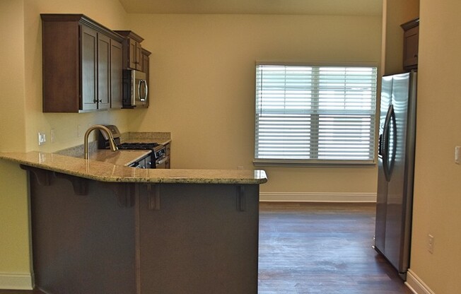 In Gated Lafayette Creek Landing-4 Bedroom 2 Bath in Freeport Available Now!