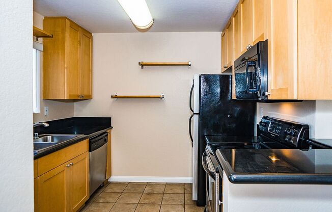 Beautiful 2BR, 2BA Upstairs condo with 1 car garage parking in North Park!  Available July 8th!