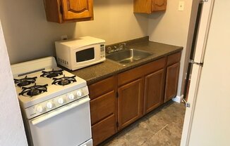 1 bed, 1 bath, 800 sqft, $725, Unit unit 3