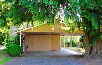 W. Beech St (6130)(m)