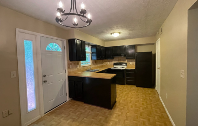 3728 MDW RUE LN