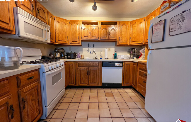 15 OLIVA RD