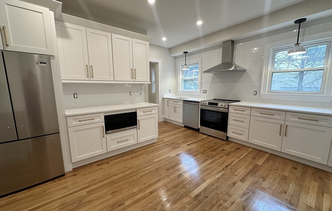 107 UNIVERSITY RD