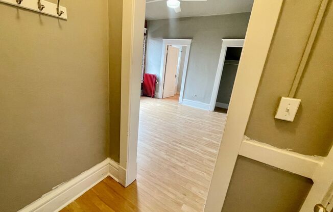 Studio, 1 bath, 262 sqft, $720, Unit 401