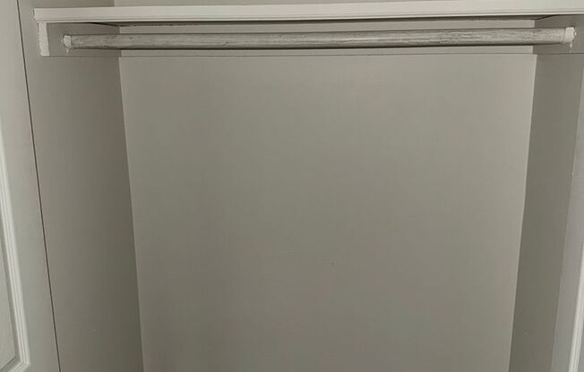 2 beds, 1 bath, 775 sqft, $890, Unit 364I