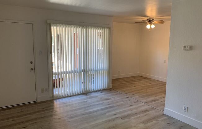5479 Carlson Dr
