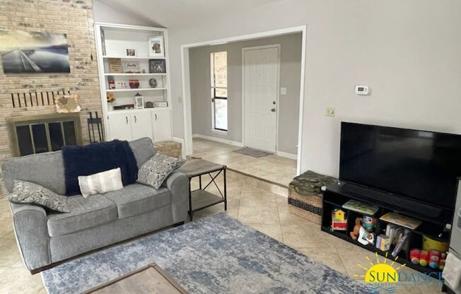 Charming 3-Bedroom Brick Home in Bluewater Bay Community, Caribbean East