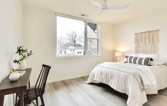 1 bed, 1 bath, 305 sqft, $900