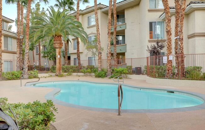 2 beds, 2 baths, $1,400, Unit BLDG #14