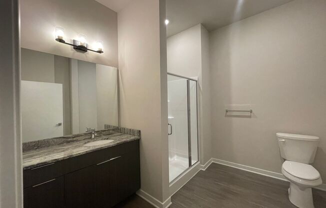 1 bed, 1 bath, 894 sqft, $1,825, Unit Cream City Lofts-303