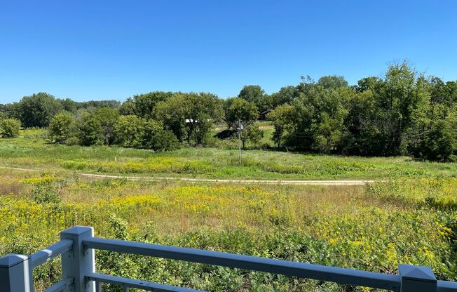 1 bed, 1 bath, 805 sqft, $1,465, Unit 927-206