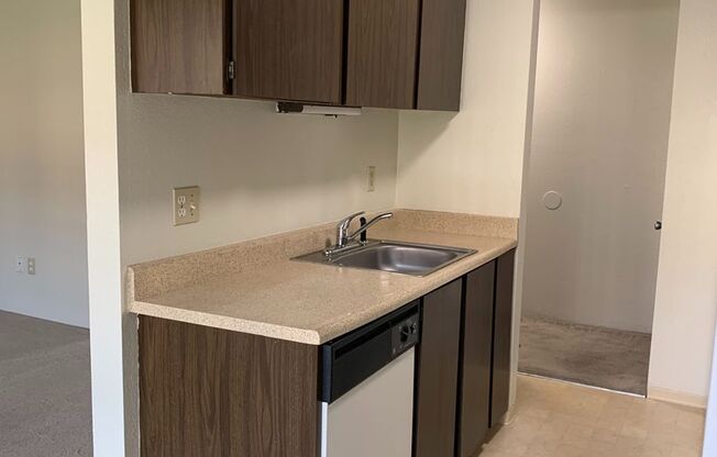 1 bed, 1 bath, 550 sqft, $1,035, Unit 104-B