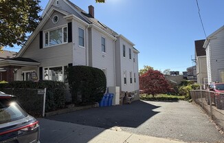 9 11 ALMONT ST