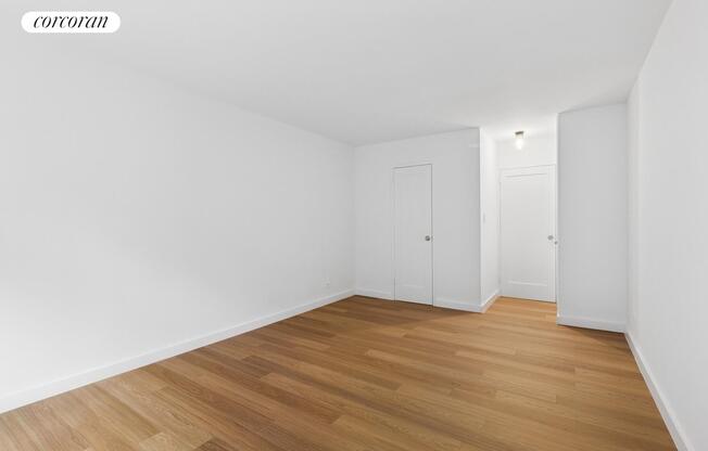 1 bed, 1 bath, 770 sqft, $6,200, Unit 7E