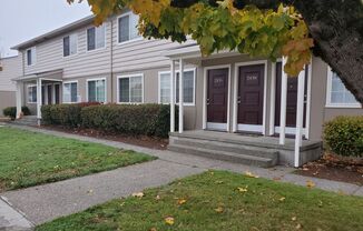 C2402 - Maple Court Apartments