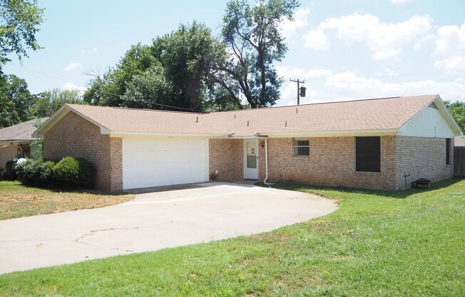 3 Bed - 2 Bath in Denton