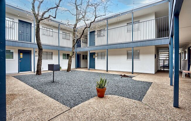 Manor Flats Apartments