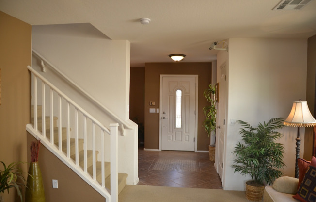 2256 S PONDEROSA DR